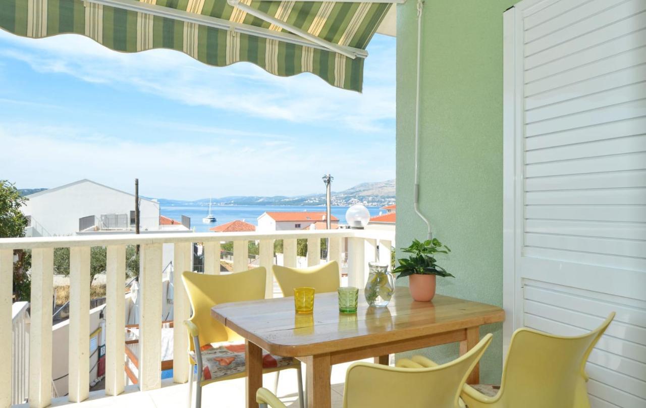 Apartments Santo Trogir - Okrug Gornji Екстериор снимка