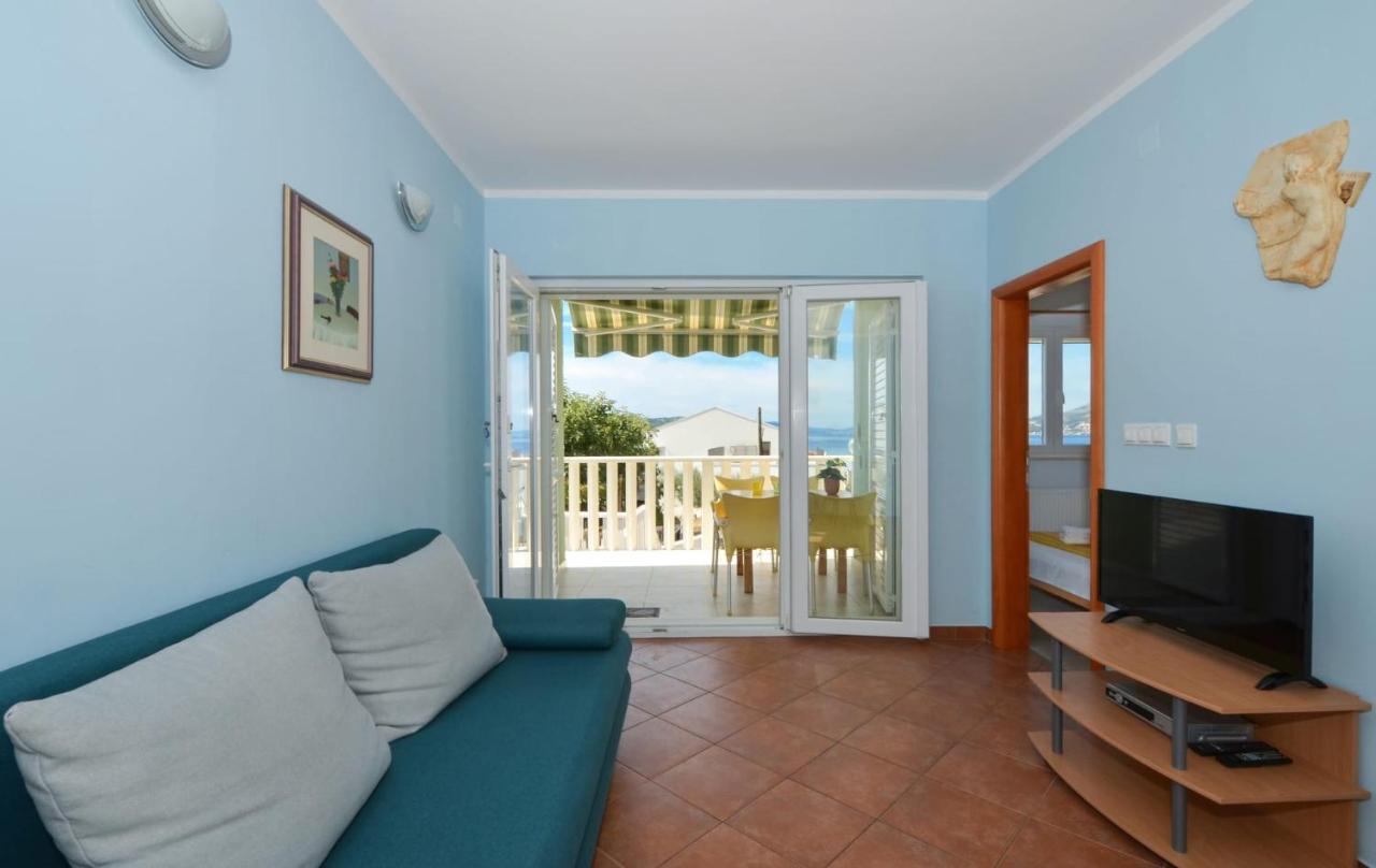 Apartments Santo Trogir - Okrug Gornji Екстериор снимка
