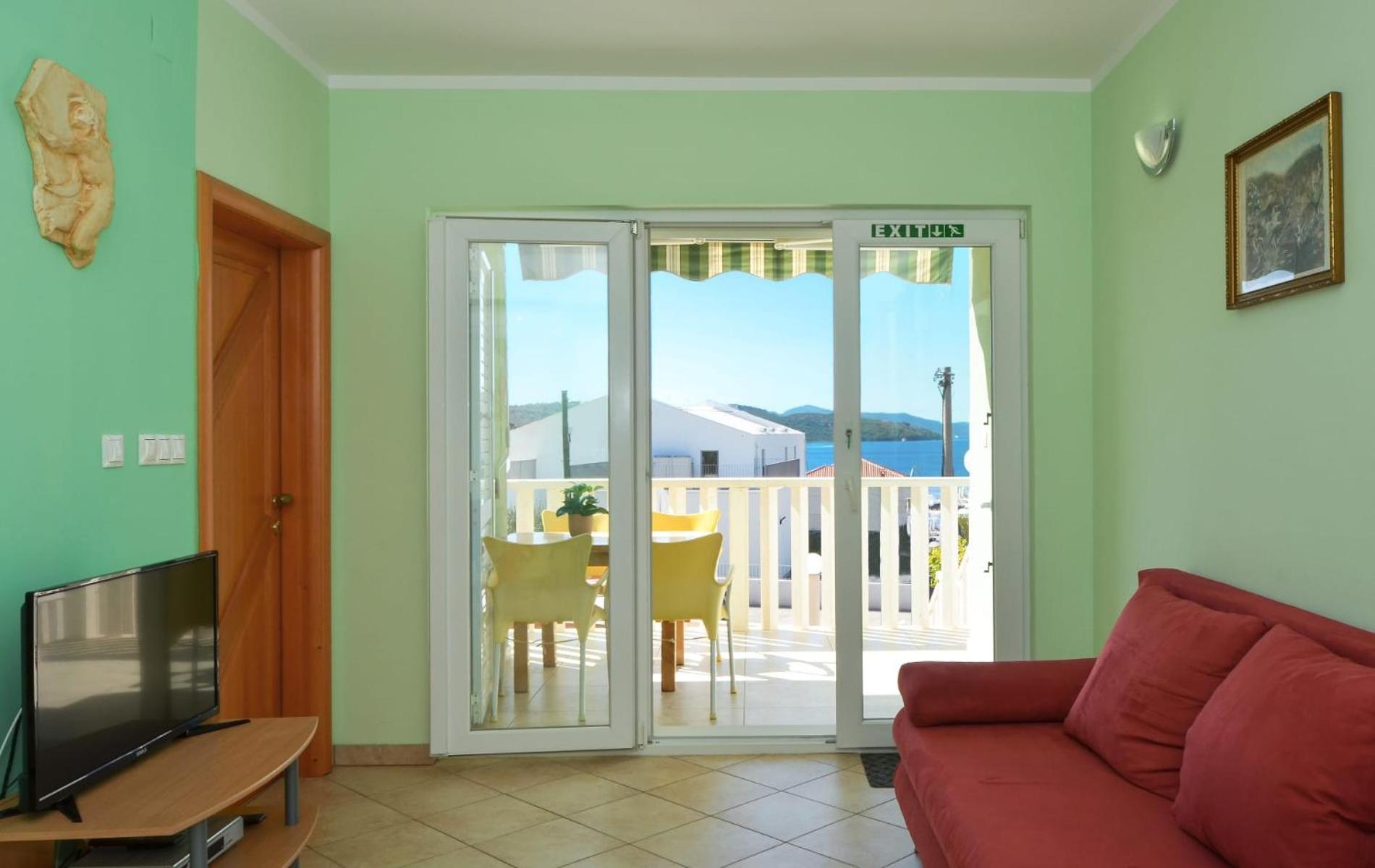 Apartments Santo Trogir - Okrug Gornji Екстериор снимка