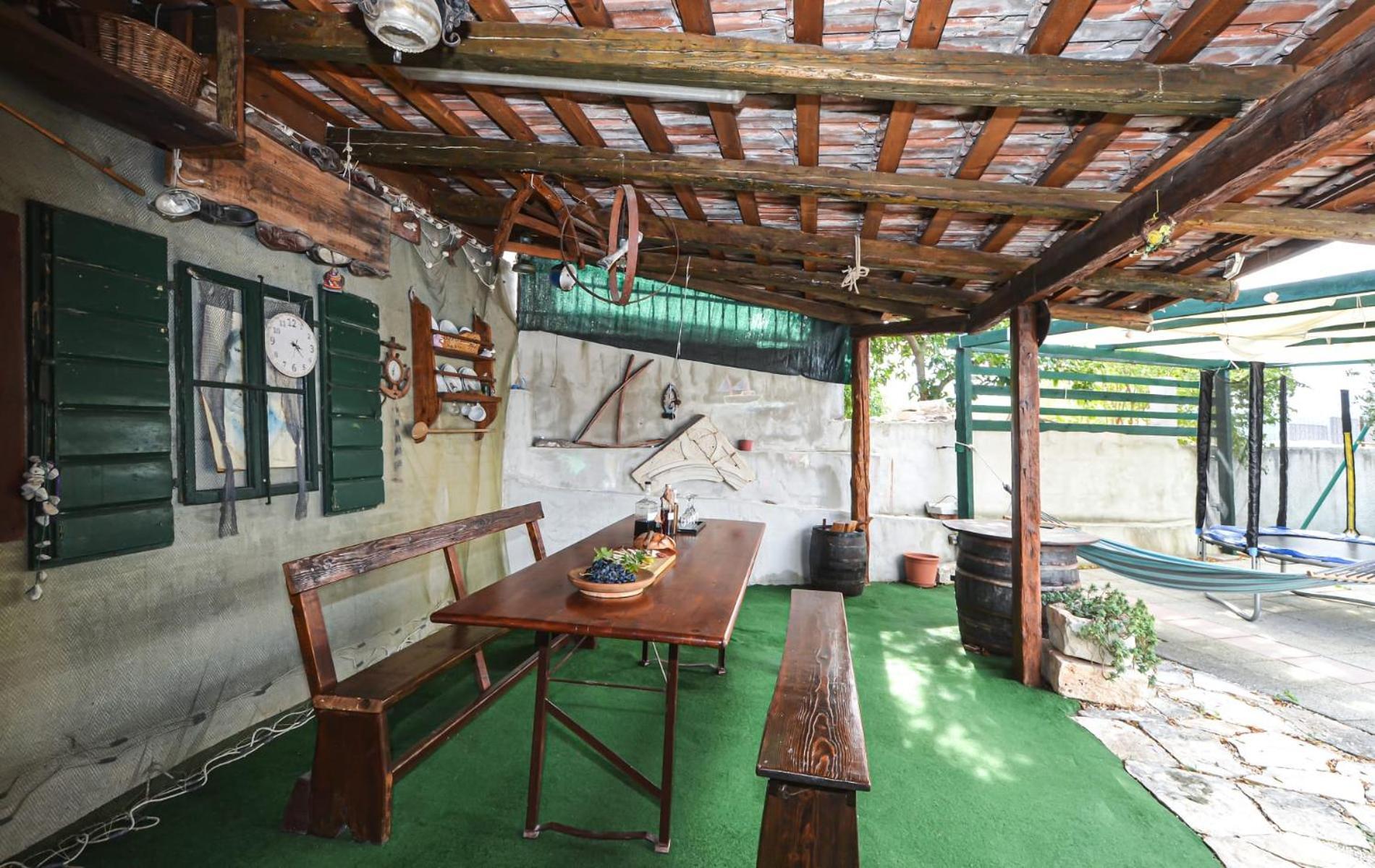Apartments Santo Trogir - Okrug Gornji Екстериор снимка